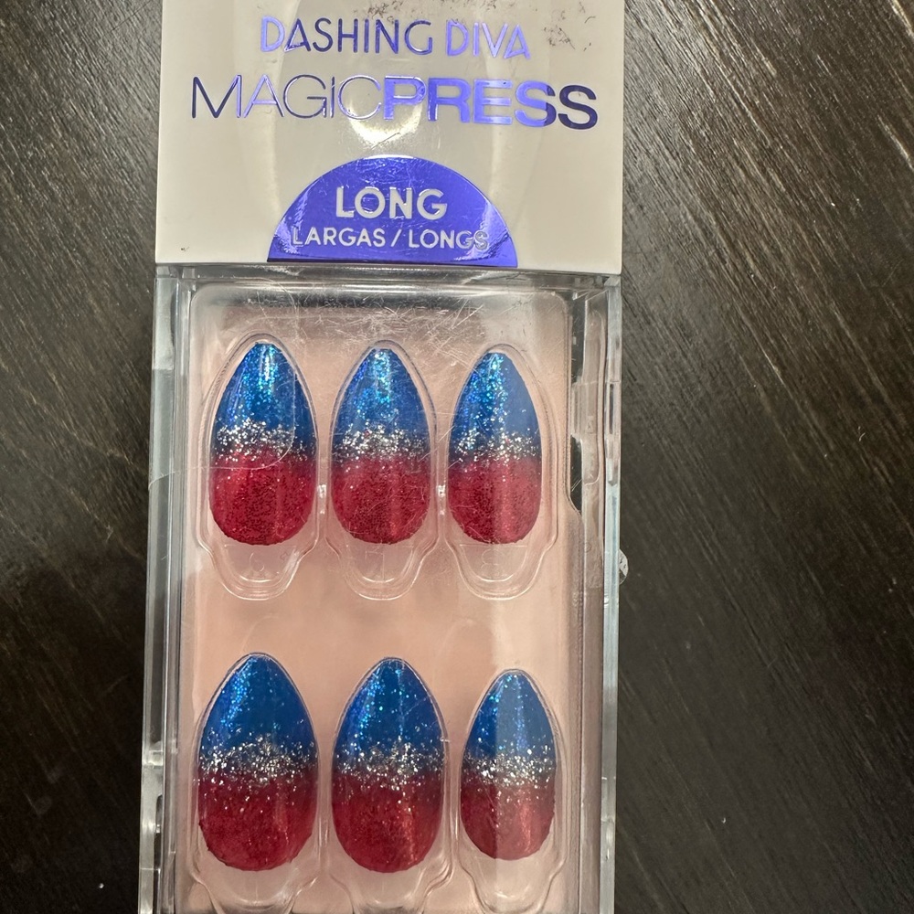 Dashing Diva MagicPress Long Nails in stiletto